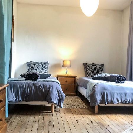 Gîte 100m2, jardin privé, 3 chambres à Mondelange Esterno foto