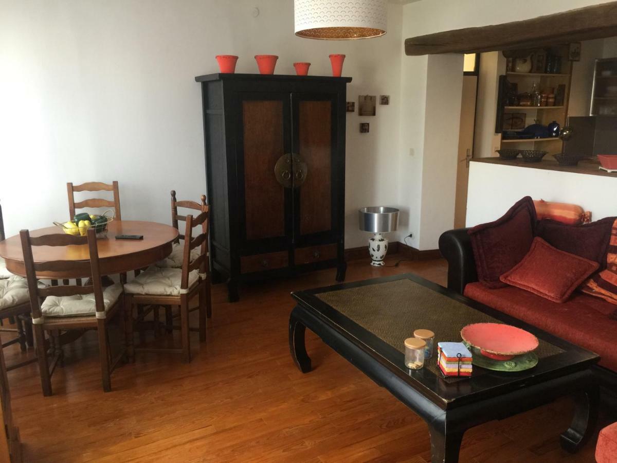 Gîte 100m2, jardin privé, 3 chambres à Mondelange Esterno foto
